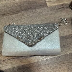 Elegant Silver Evening Clutch